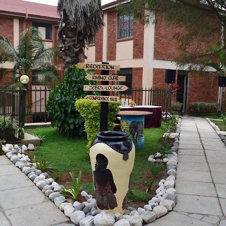 Acacia Hotel Mbarara Nyamitanga Exterior photo