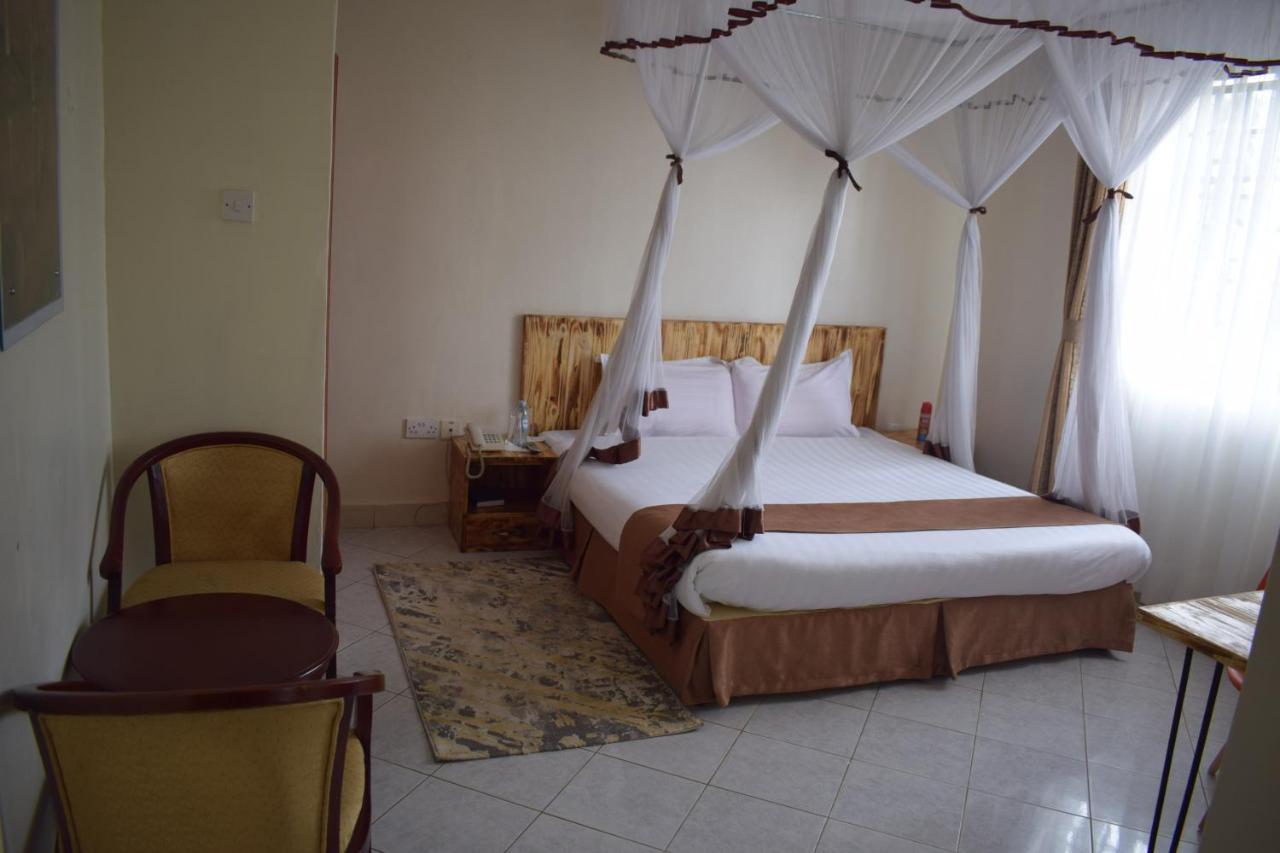 Acacia Hotel Mbarara Nyamitanga Exterior photo