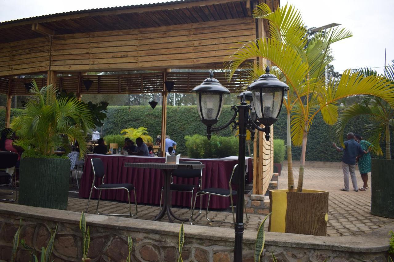 Acacia Hotel Mbarara Nyamitanga Exterior photo