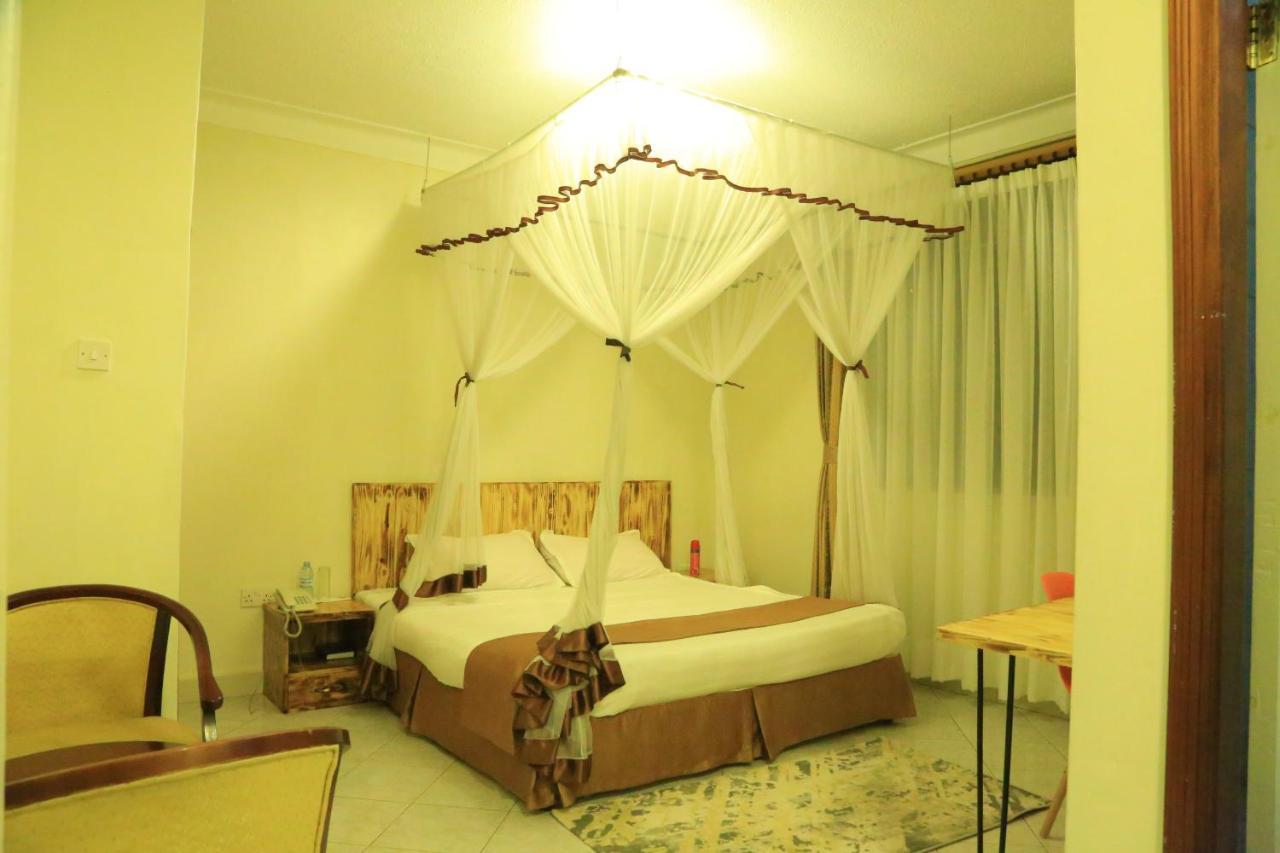Acacia Hotel Mbarara Nyamitanga Exterior photo